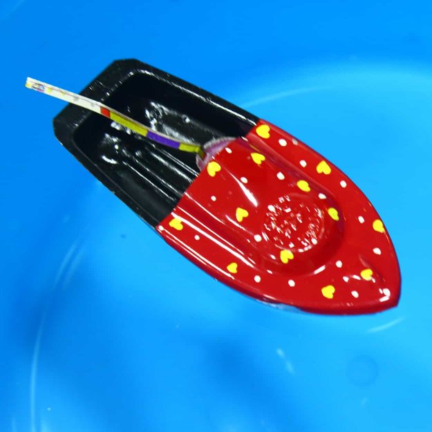 Pop-Pop Boat Red Black Color Theme Pop-Pop Boat Red Black Color Theme